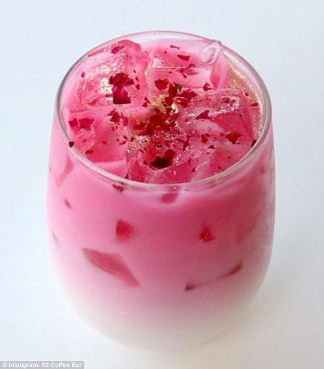 女富豪喝咖啡,女土豪喝茶