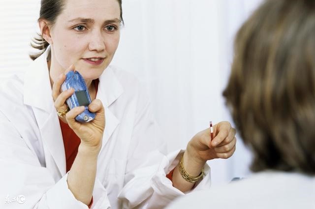 睡觉低血糖吃什么补得最快,糖尿病夜间低血糖的误区