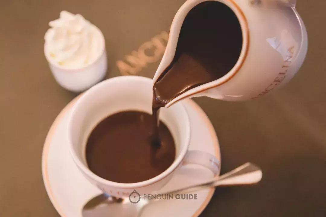 世界最好喝的热巧克力,一杯浓郁温暖的热巧克力