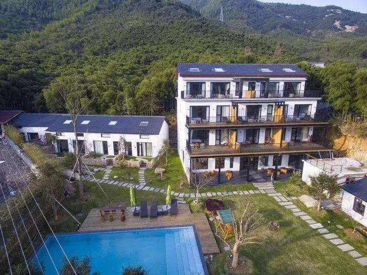 一城一色の人有德行，如水至清-德清