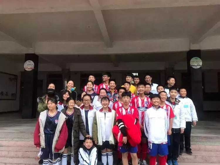 绿茵战场足球,绿茵再起狼烟视频