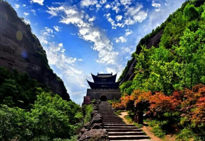 广元哪个城市发展好,广元三个区哪个区发展最好