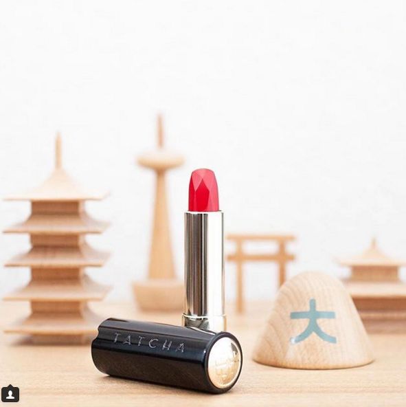 杨树林深唇镜面大牌口红测评,杨树林口红必买色号黄皮推荐