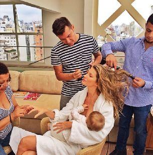 产后恢复难?这位宝妈竟然靠喂母乳塑造了S型身材