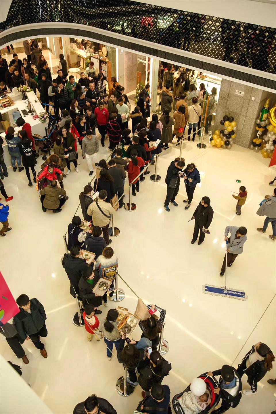 奈雪茶空降万达,奈雪的茶西安益田店