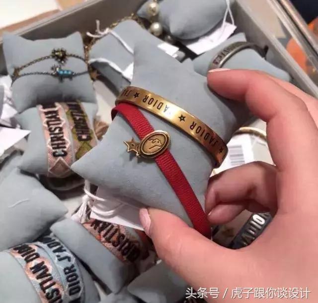 奢侈品辣眼睛中国元素,奢侈品大牌狗年限量版