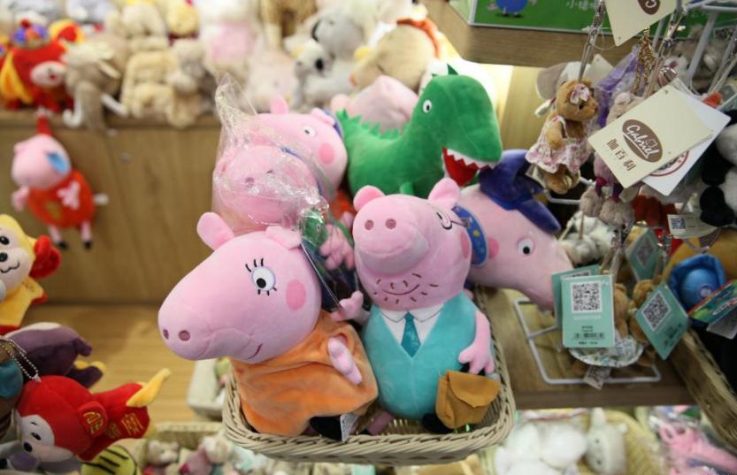 圣诞节热恋生活日记，开着轩逸陪女朋友搜集北京的圣诞树