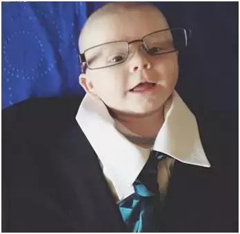 “小大人”的背后