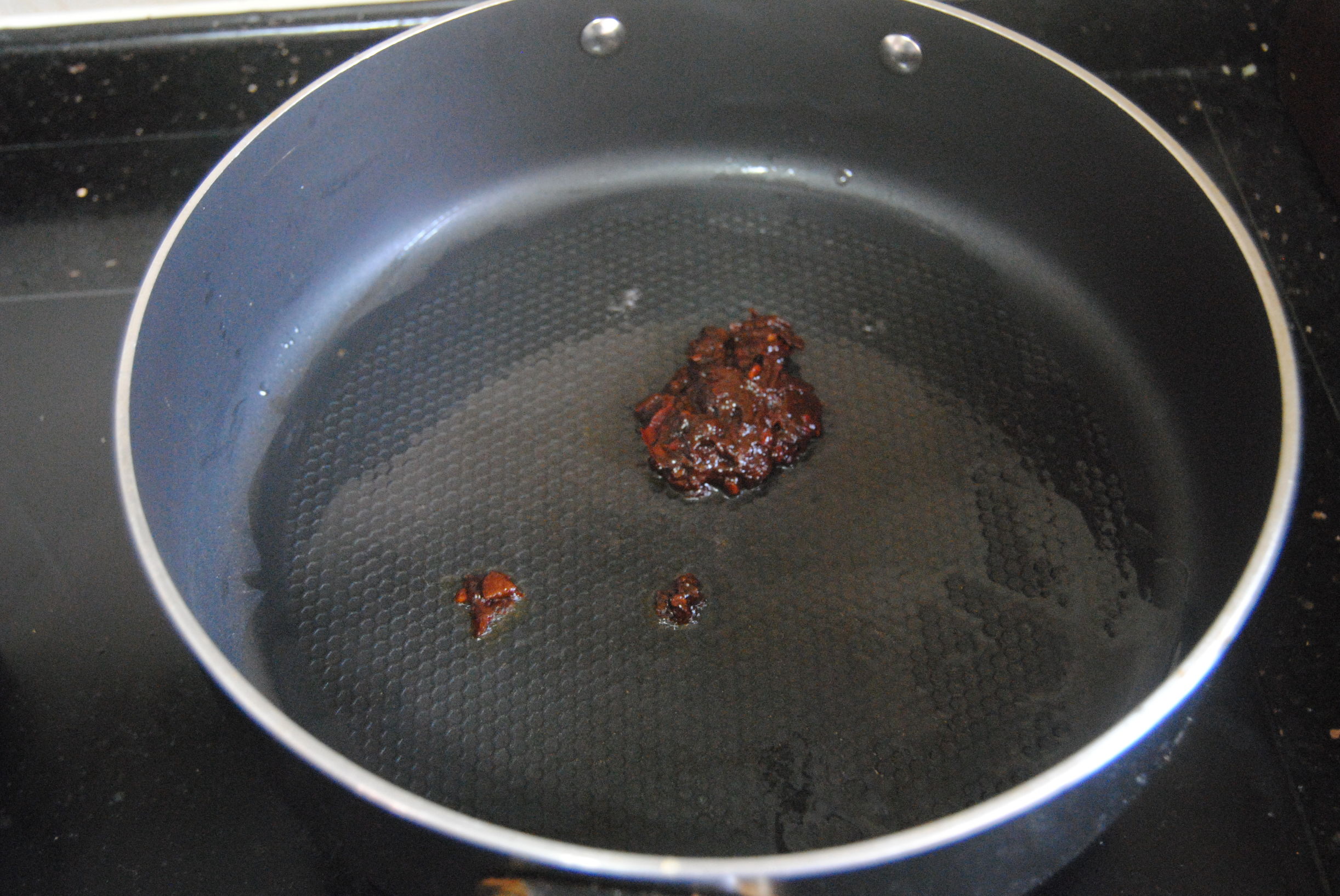 剩了点饺子馅,剩下的饺子馅再添点东西