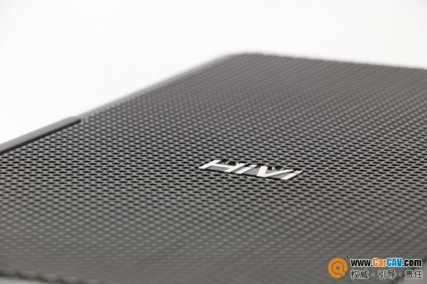 惠威v8a低音炮怎么调节,惠威v8低音炮自带功放吗