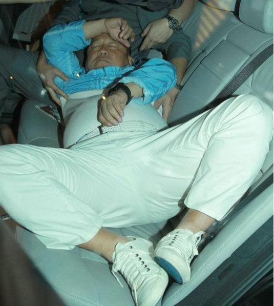 比潘长江还矮的人有多漂亮,比曾志伟还矮的香港明星