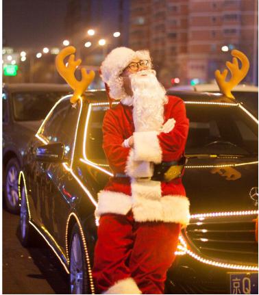 从60岁老人到一家三口,“滴滴童话雪橇车”在这个圣诞经历了什么