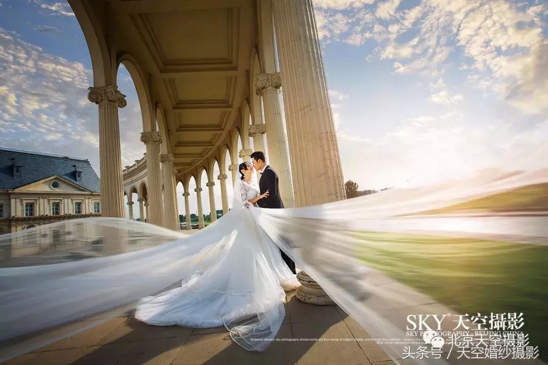 婚纱怎么拍最省钱,最普通拍出来的婚纱照效果
