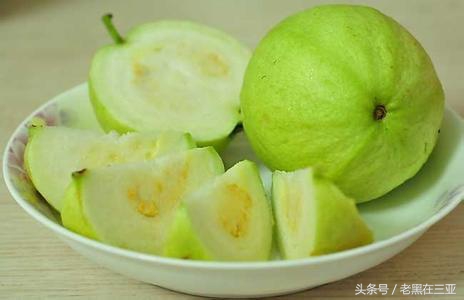 三亚水果绿心番石榴,海南人喜欢吃的水果番石榴