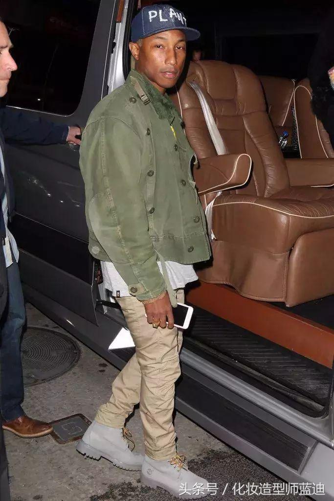 男人必备的一款皮鞋,皮鞋是一个成熟男士的必备鞋