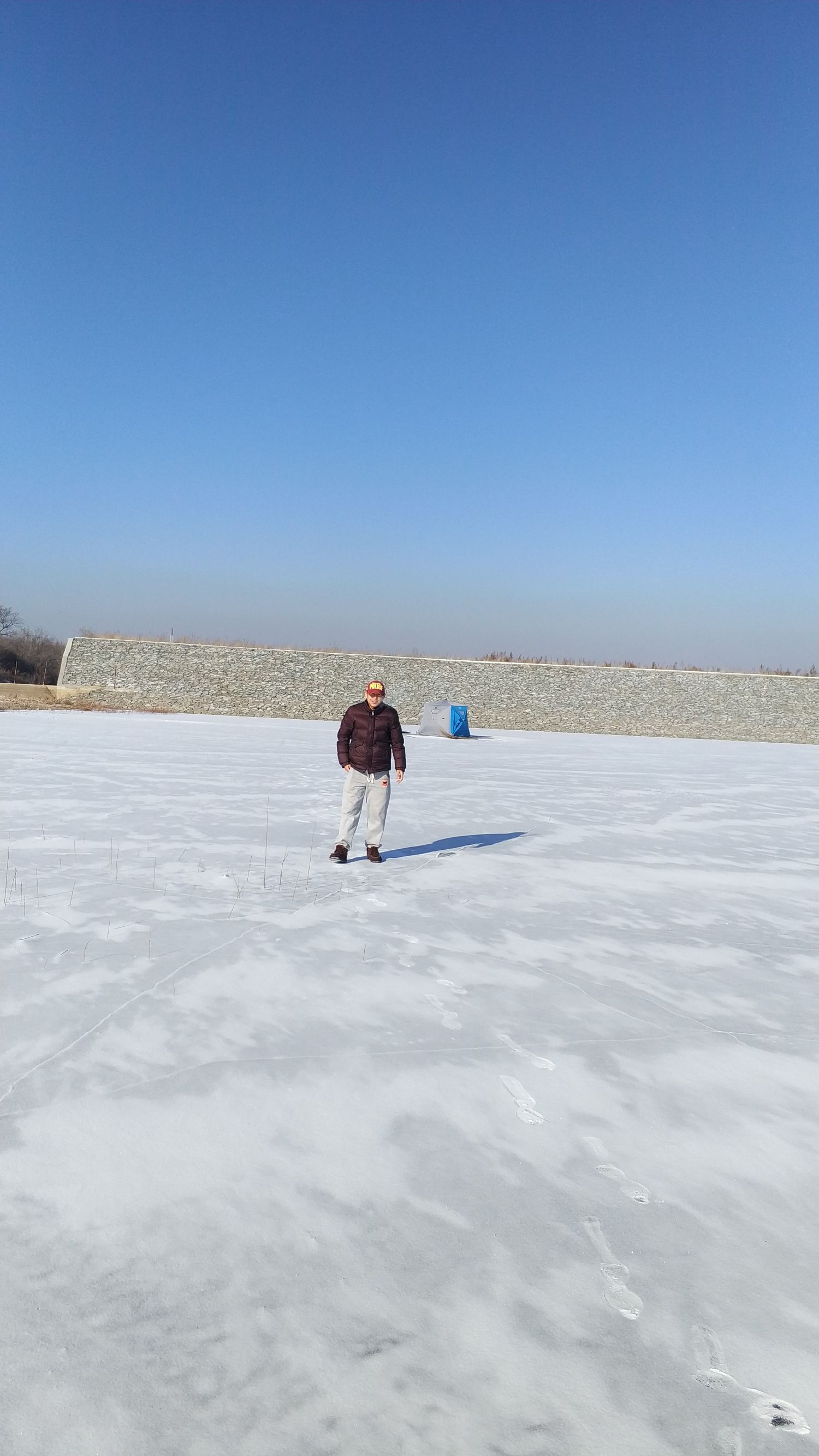 冰钓竿路亚的视频,路亚冰钓全攻略