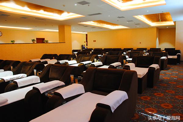 京东第一温泉视频,京东第一温泉私人泉