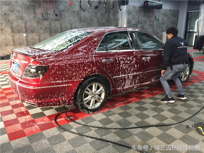 爱车贴膜如何选择,看康得新风影系列全车玻璃隔热膜究竟如何