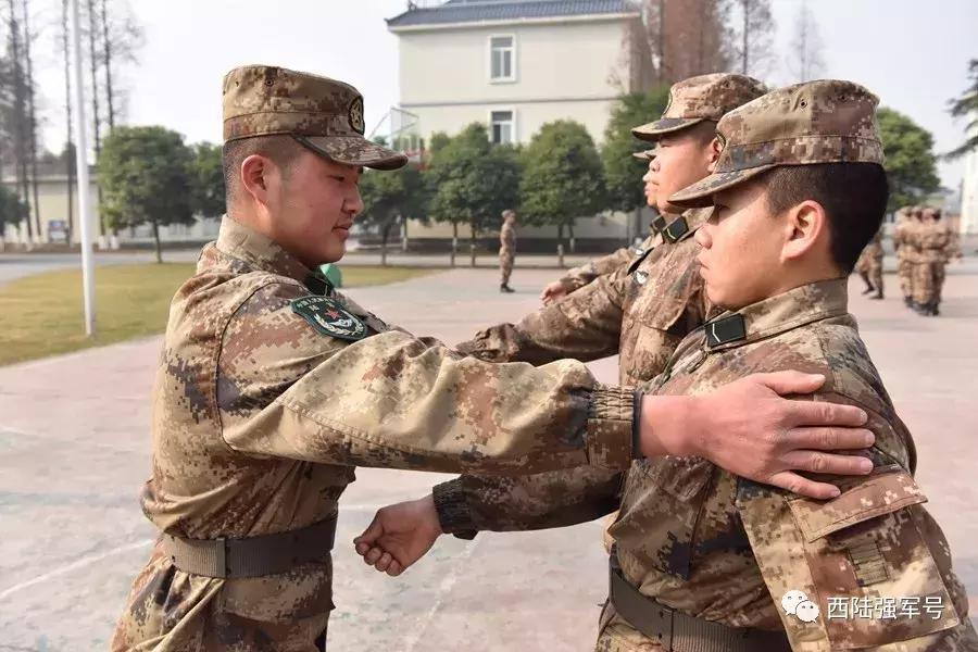 第77集团军某旅：新兵王瑞二次入伍图个啥？