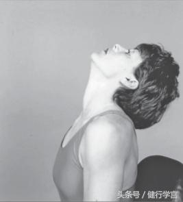 颈椎病的康复治疗手法,颈椎病用圆枕能康复吗