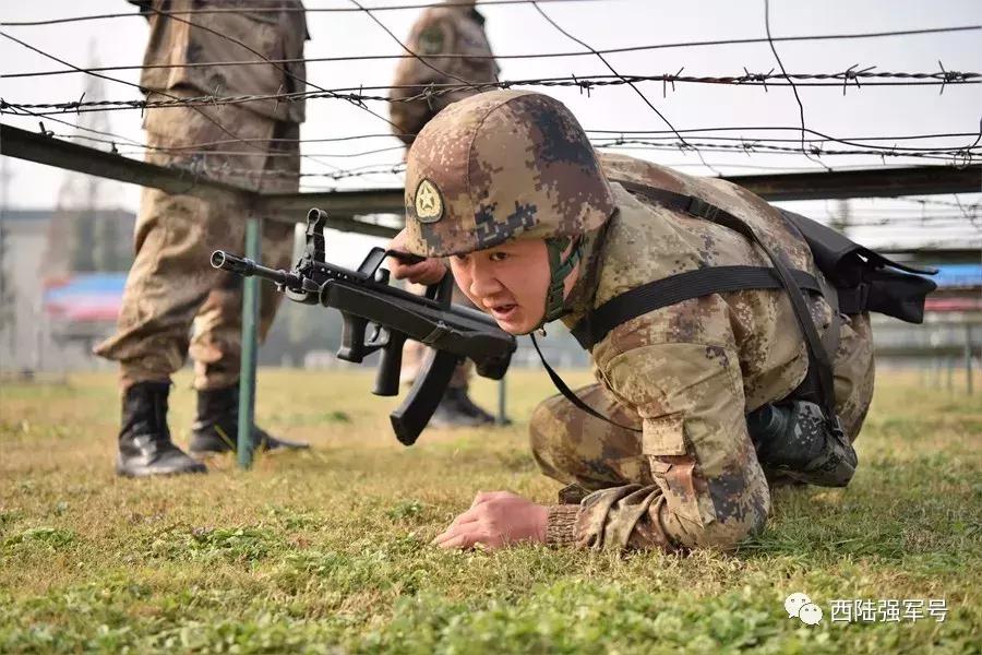 第77集团军某旅：新兵王瑞二次入伍图个啥？