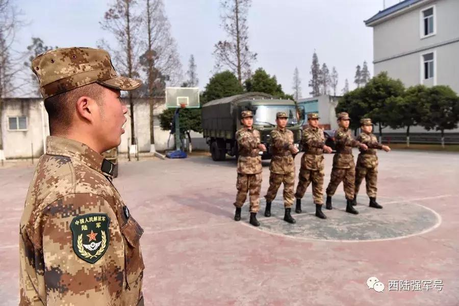 第77集团军某旅：新兵王瑞二次入伍图个啥？