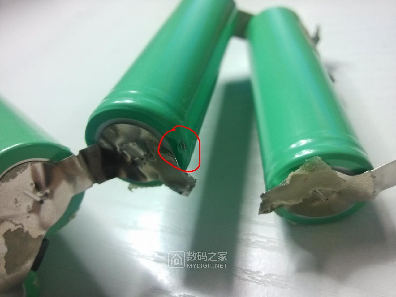 a32-f80笔记本电池换电芯,笔记本电脑b575电池换电芯教程