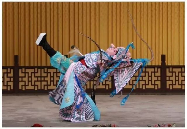 番茄高跟鞋,盘点夏天适合穿的20款高跟鞋