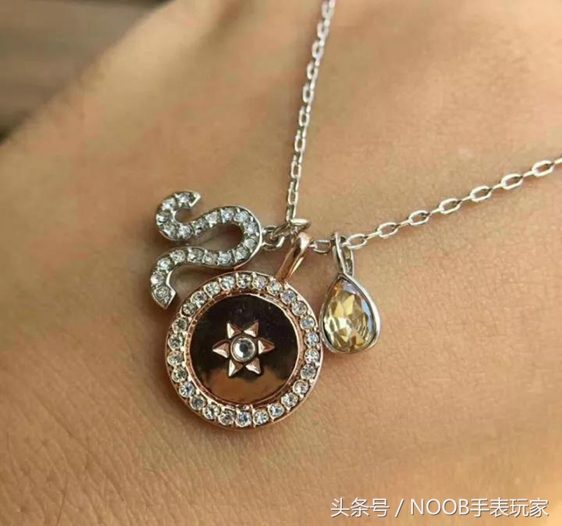 swarovski施华洛世奇男士项链,施华洛世奇星座项链怎么样