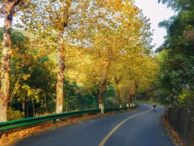 一城一色の人有德行，如水至清-德清