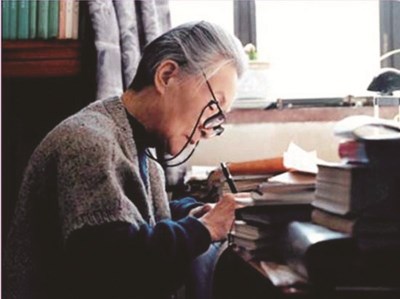 揭开杨绛先生的长寿秘诀，其实很简单只有2个字！