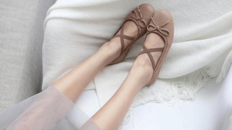 蝴蝶结甜美气质又减龄,蝴蝶结造型俏皮又可爱满屏少女心