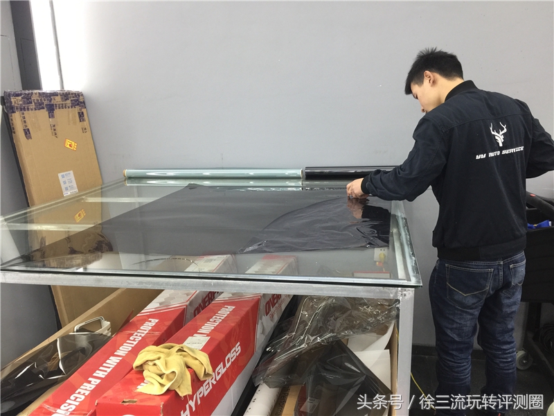 爱车贴膜如何选择,看康得新风影系列全车玻璃隔热膜究竟如何