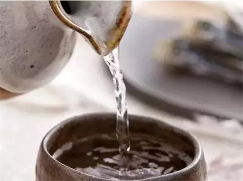 品评白酒的100个术语,白酒品酒师都品什么