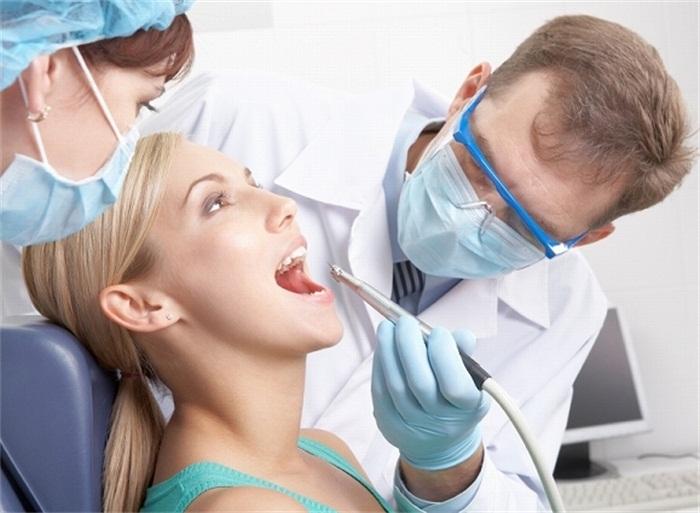 澳洲海外学生医疗保险哪种最划算,澳洲的免费医疗