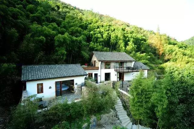 一城一色の人有德行，如水至清-德清