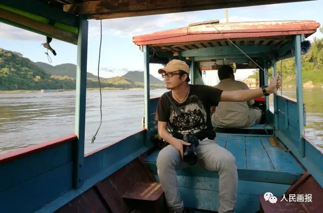 我的一周英语画报图片,我的一周英语画报