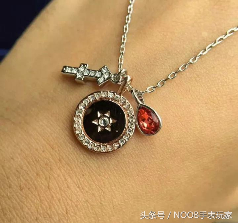 swarovski施华洛世奇男士项链,施华洛世奇星座项链怎么样