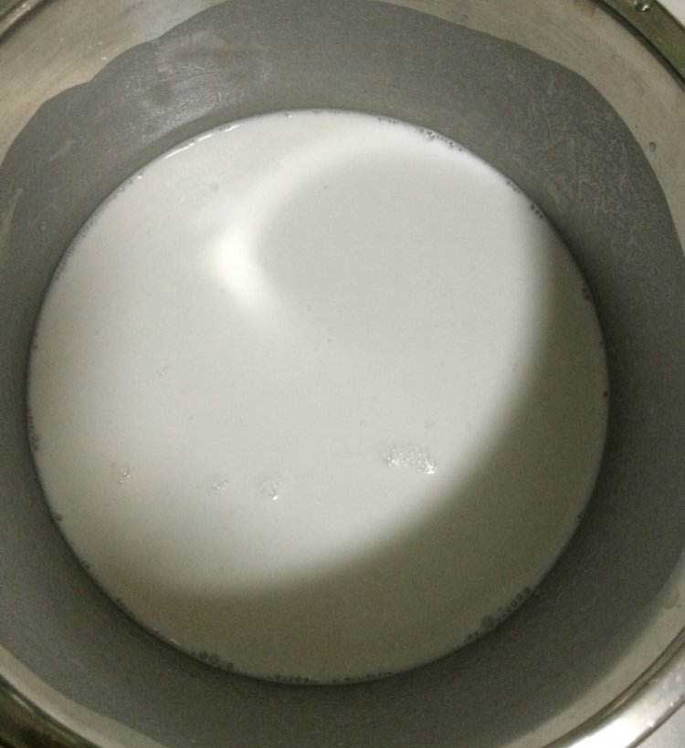 如何在家自制爽滑细嫩的肠粉,2分钟学会做肠粉技术