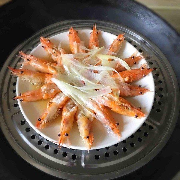 蒸基围虾怎么抽虾线,基围虾不蒸不炸这样做越嚼越香
