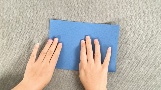 新年贺卡烟花,对小朋友的新年祝福贺卡