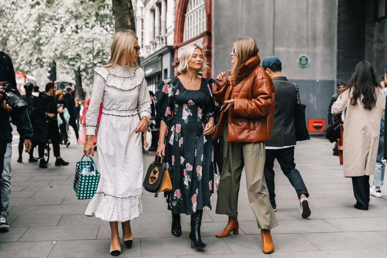 zara打折的衣服值得买吗,zara最值得买的大衣