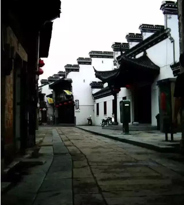 留在高淳还是去南京,在南京一定要去高淳吗