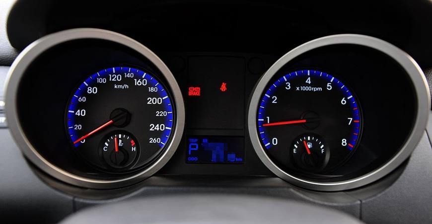 二手现代跑车劳恩斯酷派蓝色,出售12款现代劳恩斯酷派