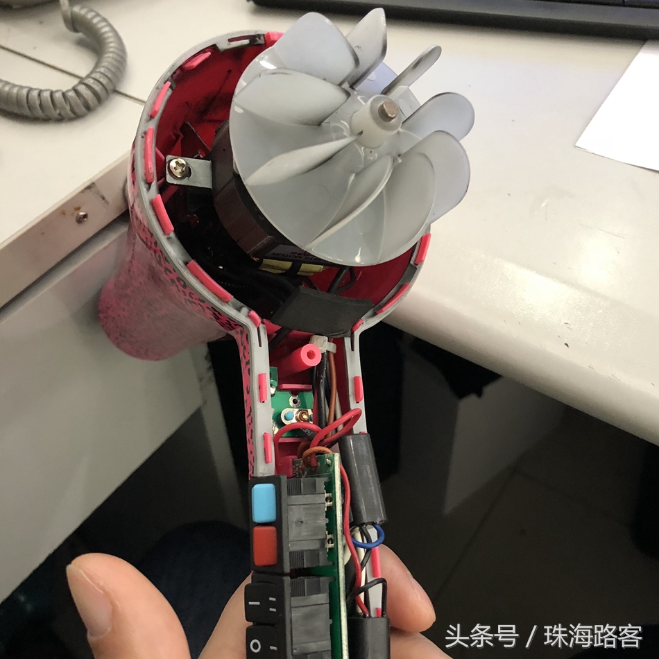 代购戴森吹风机,代购吹风机