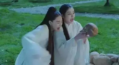 张馨予花谢花满天会火吗,花谢花飞花满天张馨予照片