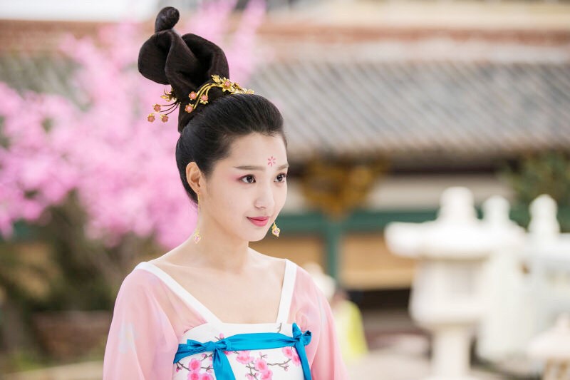 不负如来不负卿女主,不负如来不负卿女配