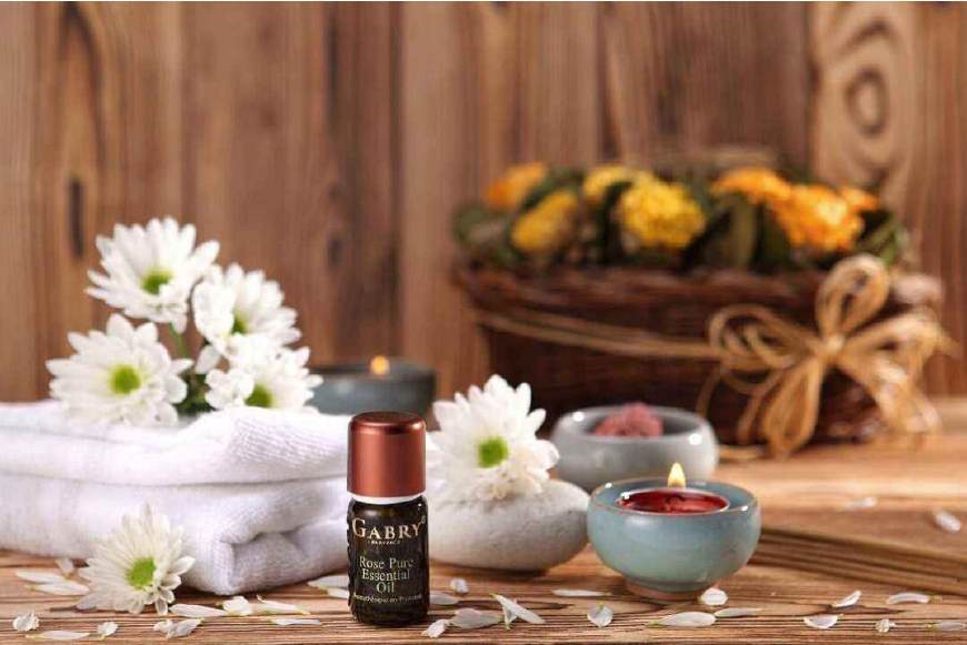 17种常见精油的美容护肤功效,护肤用的精油哪种最好用