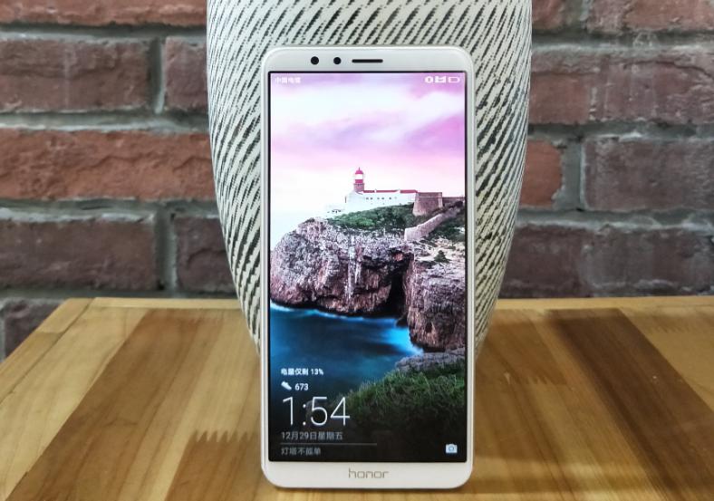 荣耀7x有全面屏吗,1299元全面屏手机排行榜