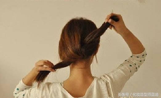 怎么学会自己弄头发,简单弄头发教程